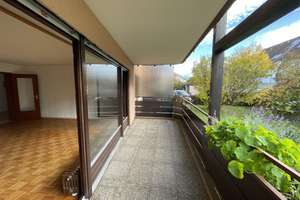 Helle 3-Zimmer Wohnung mit Balkon im 1. OG in Freiburg-Ebnet – Die vollständige Adresse der Immobilie erhältst du vom Anbieter., 79117 Ebnet, Freiburg im Breisgau – Vorschaubild 2