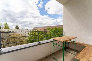 Bezugsfreie 2-Zimmer-Wohnung mit Balkon in Tempelhof – Bayernring 29a 29a, 12101 Tempelhof, Berlin – Vorschaubild 3