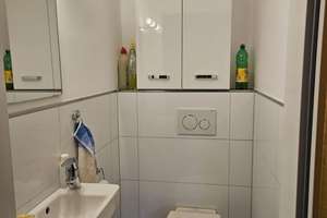 Wolfartsweier: Vermietete 5-Zi-Whg, 2. OG, Bad m Wanne/Dusche, G-WC, 3 Balkone, voll unterkellert – Die vollständige Adresse der Immobilie erhältst du vom Anbieter., 76228 Wolfartsweier, Karlsruhe – Vorschaubild 16