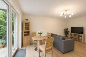 Wunderschöne neue Terrassen-Garten-Wohnung, nach Westen ausgerichtet und mit Einbauküche in Moosach – Die vollständige Adresse der Immobilie erhältst du vom Anbieter., 80992 Moosach-Bahnhof, München – Vorschaubild 7