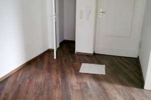 Modernisierte 4-Zimmer-Wohnung mit Balkon in Bremerhaven-Geestemünde! – Alfred-Balzer-Straße 2, 27570 Geestemünde, Bremerhaven – Vorschaubild 4