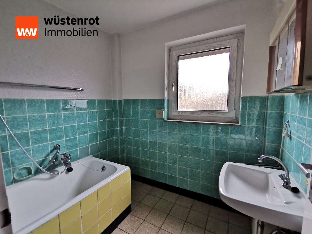 Immobilie in Gaildorf - Familienfreundliches Wohnhaus mit Einliegerwohnung
- massiv gebaut, ruhig & zentral - Bild 10