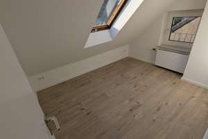 3-Raum-DG-Wohnung in Bochum-Günnigfeld – Günnigfelder Str. 104, 44866 Günnigfeld, Bochum – Vorschaubild 4
