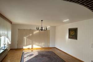 Einfamilienhaus mit 3 Garagen und Scheune in Friedberg (Hessen) – Beienheimer Straße 11, 61169 Friedberg (Hessen) – Vorschaubild 13