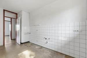 Wohnkomfort mit Weitblick – lichtdurchflutete Wohnung mit zwei Loggien und Tiefgaragenstellplatz – Die vollständige Adresse der Immobilie erhältst du vom Anbieter., 53177 Heiderhof, Bonn – Vorschaubild 9