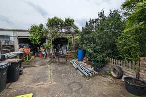 Einfamilienhaus mit großem Ausbaupotenzial, Garten, Doppelgarage und vier Außenstellplätzen – Euskirchen (Kreis) – Vorschaubild 22