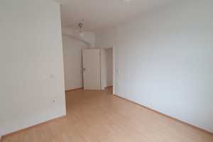 Schicke 3-Raum-Wohnung mit großer Wohnküche und kl. Balkon – Hainstraße 78, 9130 Chemnitz – Vorschaubild 12