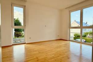 Schöne 3-Zi.-Whg. mit EBK und zwei Balkonen in Fürth Unterfarrnbach – Die vollständige Adresse der Immobilie erhältst du vom Anbieter., 90766 Unterfarrnbach, Fürth – Vorschaubild 14