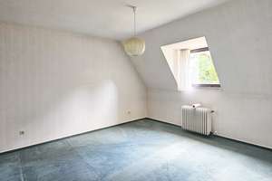 Reihenmittelhaus mit Garten und Garage in Köln-Höhenhaus – viel Potenzial für Ihre Wohnideen. – Birkenweg 23, 51061 Höhenhaus, Köln – Vorschaubild 18