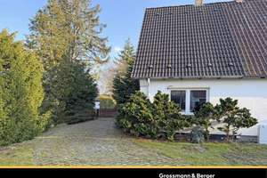 DHH auf Erbbaurechtsgrundstück in grüner Lage