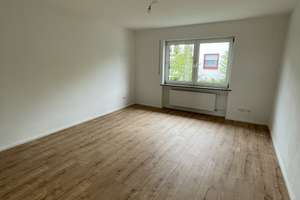 Top-sanierte 3-Zi.-Eigentumswohnung mit Balkon, Garage & Kapitalanlagepotenzial – Regensburg Süd – Die vollständige Adresse der Immobilie erhältst du vom Anbieter., 93057 Konradsiedlung-Wutzlhofen, Regensburg – Vorschaubild 6