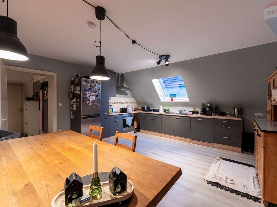 Haus vorne Küche OG