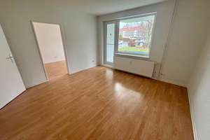 Moderne Erdgeschosswohnung mit Balkon und hochwertigem Duschbad in Bestlage – SZ-Gebhardshagen – Reichenberger Straße 7, 38229 Gebhardshagen, Salzgitter – Vorschaubild 3