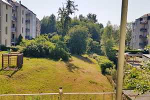 MEGA -》FRITZ-MATSCHKE-STR. 16 / 2 ZI OASE, BALKON, EINBAUKÜCHE !! – Chemnitz – Vorschaubild 4