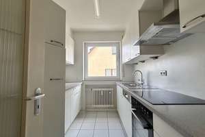 ++2-Zimmer-Wohnung | Balkon | Ruhige Lage in Stuttgart- Vaihingen++ – Die vollständige Adresse der Immobilie erhältst du vom Anbieter., 70563 Heerstraße, Stuttgart – Vorschaubild 3
