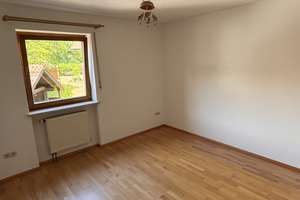 Doppelhaushälfte in bevorzugter Lage – Die vollständige Adresse der Immobilie erhältst du vom Anbieter., 83308 Trostberg – Vorschaubild 10