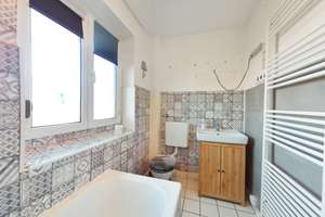 Reihenmittelhaus mit Potenzial: 125 m², Wintergarten und Garten in Neustadt a.d. Aisch – Die vollständige Adresse der Immobilie erhältst du vom Anbieter., 91413 Neustadt an der Aisch – Vorschaubild 12
