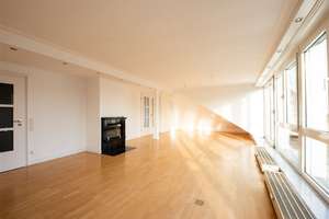 Großzügiges Penthouse in Golzheim – Wohnkomfort mit Kamin – Die vollständige Adresse der Immobilie erhältst du vom Anbieter., 40474 Golzheim, Düsseldorf – Vorschaubild 2