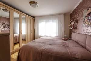Viel Platz, viel Freiheit: Großzügiges ZFH mit Traumgarten, XL-Dachterrasse & Garage in ruhiger Lage – 45327 Katernberg, Essen – Vorschaubild 10