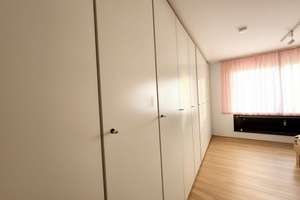 Ein Zuhause, zwei Optionen: 6-Zimmer-Wohnung mit XXL Terrasse, inkl 3 Garagen & Teilungspotenzial – Die vollständige Adresse der Immobilie erhältst du vom Anbieter., 47058 Duissern, Duisburg – Vorschaubild 8