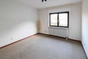 Zögern Sie nicht: Gepflegter Bungalow mit Einliegerwohnung und Garten – Enzkreis – Vorschaubild 11