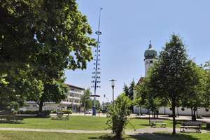 Eichenau, sanierungsbedürftige DHH in ruhiger, sonniger Lage, Anwohnerstraße, nahe Ortsmitte – Die vollständige Adresse der Immobilie erhältst du vom Anbieter., 82223 Eichenau – Vorschaubild 1