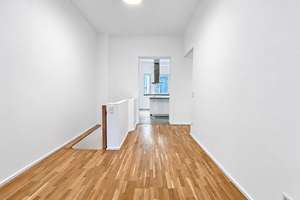 Hochwertige 3-Zimmer-Maisonettewohnung mit Terrasse und Garten in Kaiserswerth – 40489 Kaiserswerth, Düsseldorf – Vorschaubild 4