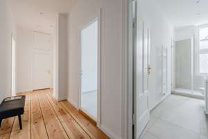 Modernisierter Altbau mit Balkon und Fahrstuhl – Elbestraße 36, 12045 Neukölln (Ortsteil), Berlin – Vorschaubild 9