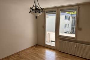 🏡 Helle 3-Zimmer-Wohnung in ruhiger Lage in Freiburg-Littenweiler – Kunzenweg 2-b, 79117 Littenweiler, Freiburg im Breisgau – Vorschaubild 3