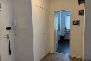 Attraktive 3-Zimmer-Wohnung mit zusätzlichen Tiefgaragenstellplatz – Die vollständige Adresse der Immobilie erhältst du vom Anbieter., 50937 Sülz, Köln – Vorschaubild 17