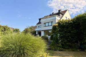 Seltene Gelegenheit:
Tolle Maisonettewohnung in Holthausen mit riesigem Garten sucht neue Mieter! – Die vollständige Adresse der Immobilie erhältst du vom Anbieter., 45470 Menden-Holthausen, Mülheim an der Ruhr – Vorschaubild 31