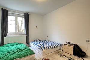 WER ZUERST KOMMT - MALT ZUERST - TOP VERMIETETE 2-Zimmerwohnung am Klinkeberg – Die vollständige Adresse der Immobilie erhältst du vom Anbieter., 86152 Stadtjägerviertel, Augsburg – Vorschaubild 2