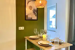 Möblierte Wohnung/ Serviced Apartment zur Zwischenmiete (3-4 Monate) – Neu-Ulm (Kreis) – Vorschaubild 2