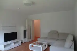 *** Für Singles * HN-OST * TOP-Lage * Möbliert *** – Jägerhausstraße 116, 74076 Heilbronn – Vorschaubild 3