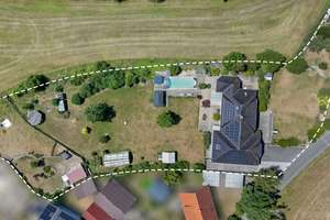 5.176m² Grundstücksfläche! Energieeffiziente Luxusvilla in ruhiger Lage mit Pool – Die vollständige Adresse der Immobilie erhältst du vom Anbieter., 95473 Creußen – Vorschaubild 5