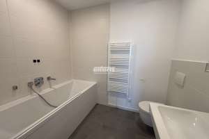 antaris Immobilien GmbH ** 4-Raum-Wohnung mit Weitblick & Einbauküche ** – Die vollständige Adresse der Immobilie erhältst du vom Anbieter., 99084 Altstadt, Erfurt – Vorschaubild 7