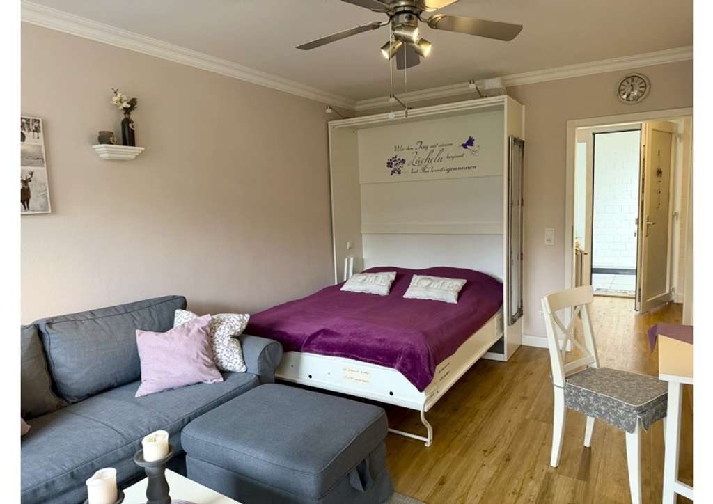 Immobilie in Möhnesee - Charmante Ferienwohnung am Möhnesee mit Pool, Sauna und Sonnenterrasse mit Seeblick - Bild 2