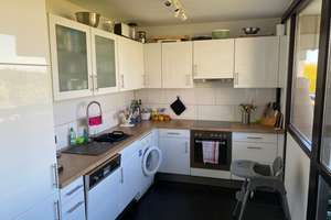 Sonnenverwöhnte modernisierte Wohnung, 2 Balkone, Tiefgarage, Gäste-WC, separate Dusche !  – Ostlandstrasse 49, 50858 Weiden, Köln – Vorschaubild 17