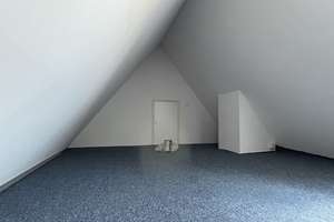 Attraktive,  helle  3-Zimmer DG-Wohnung,   Ingolstadt-Süd – Kothauer Str. 46, 85053 Südost, Ingolstadt – Vorschaubild 14