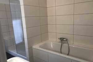 Große 4-Raum-Wohnung mit Balkon in Würzburg – Matterstockstraße 0, 97080 Würzburg – Vorschaubild 5