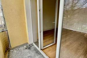 Helle & renovierte 3- Zimmerwohnung mit Balkon und Fahrstuhl am Gutenbergplatz! – Klopstockstrasse 2, 65185 Südost, Wiesbaden – Vorschaubild 5