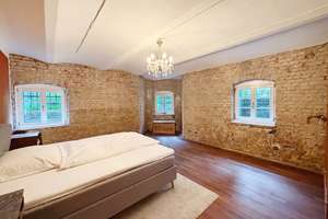 Eindrucksvolle Villa im Herzen von Wannsee auf einem 2.000 m² großem Grundstück – Die vollständige Adresse der Immobilie erhältst du vom Anbieter., 14109 Wannsee, Berlin – Vorschaubild 16