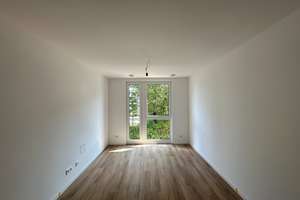 WG geeignet: moderne Wohnung mit zwei Bädern – 85551 Kirchheim bei München – Vorschaubild 3