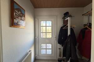 Gepflegtes Einfamilienhaus mit Wintergarten, idyllischem Garten und Garage – bezugsfrei ab 06/2026 – Die vollständige Adresse der Immobilie erhältst du vom Anbieter., 12621 Kaulsdorf, Berlin – Vorschaubild 2