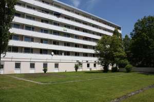 Teilmöblierte, provisionsfreie 2-Zimmer-Wohnung mit Balkon, EBK u. Tiefgarage in München-Bogenhausen – Ostpreußenstraße 89, 81927 Englschalking, München – Vorschaubild 25