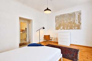 Sofort bezugsfrei! Charmante Altbauwohnung nahe Schloss Charlottenburg – Die vollständige Adresse der Immobilie erhältst du vom Anbieter., 10585 Charlottenburg, Berlin – Vorschaubild 3