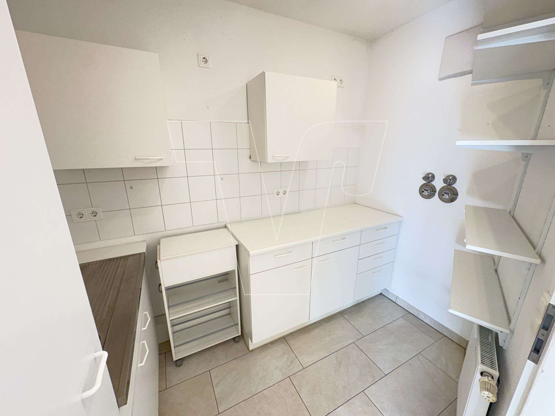 Immobilie in Sulzbach an der Murr - Moderne Komfortwohnung: barrierearm, zentrumsnah und mit sonnigem Balkon - Bild 1