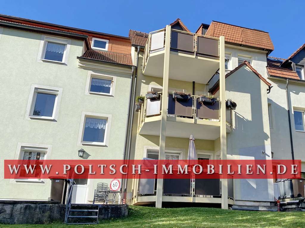 Immobilie in Weida - Gepflegtes MFH in ruhiger Lage von Weida mit 7 WE und Balkonen - Bild 3