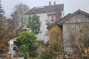 Dreifamilienhaus in ruhiger Wohnlage am Rehbühl in Weiden – Die vollständige Adresse der Immobilie erhältst du vom Anbieter., 92637 Rehbühl, Weiden in der Oberpfalz – Vorschaubild 2