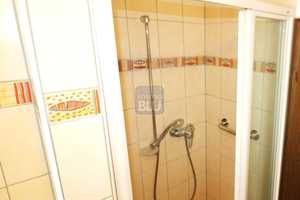 Provisionsfrei: 1-2FH, freistehend, Balkon, Terrasse, großer Garten, 2 Garagen, Feldrandlage,... – Karlsruhe (Kreis) – Vorschaubild 9